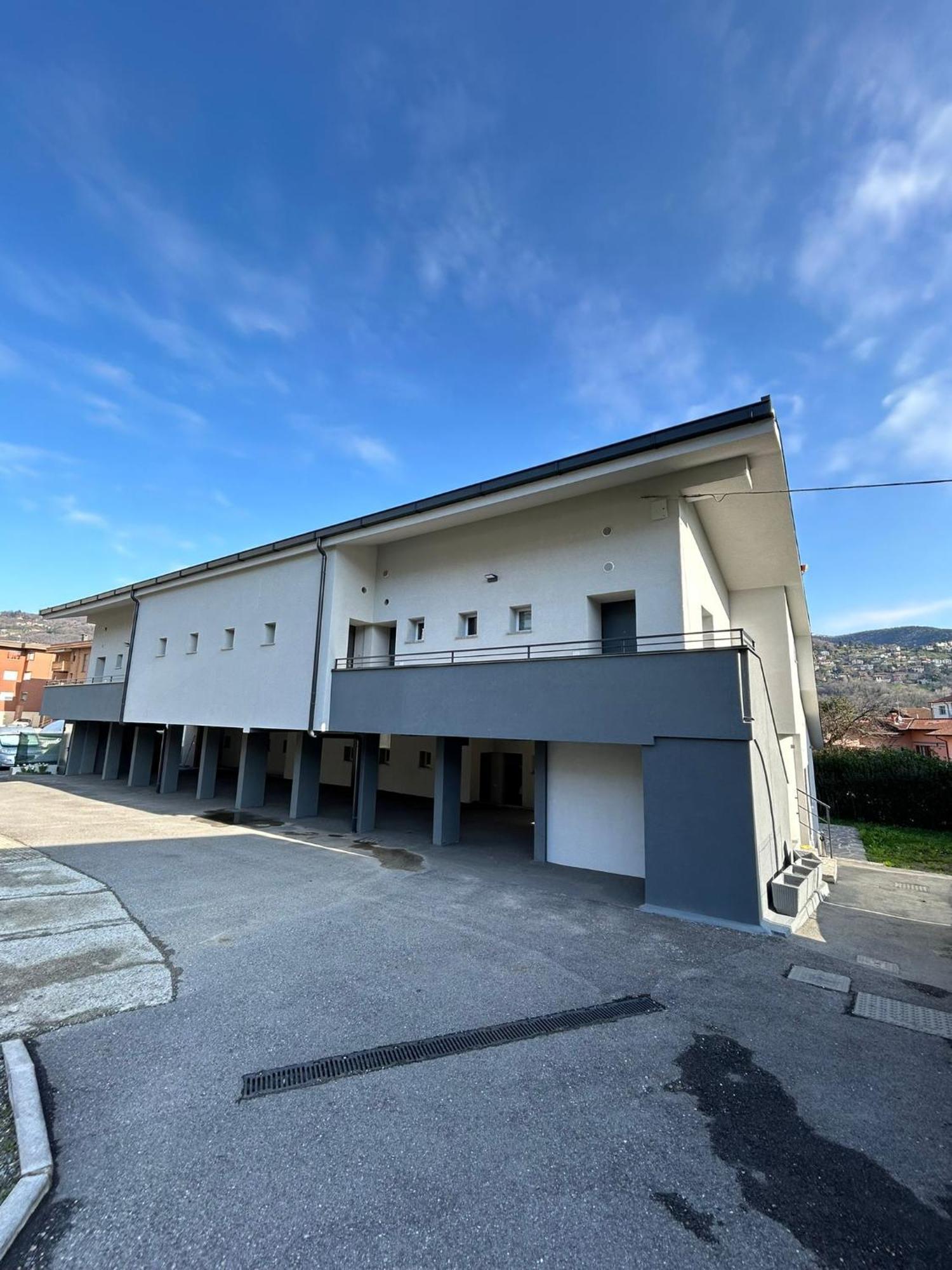 Lake Home Apartments Lipomo Екстер'єр фото